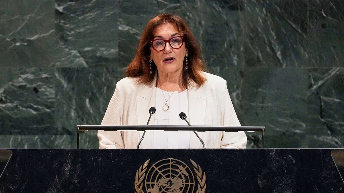 EU signs €400 million financial agreement for Palestine