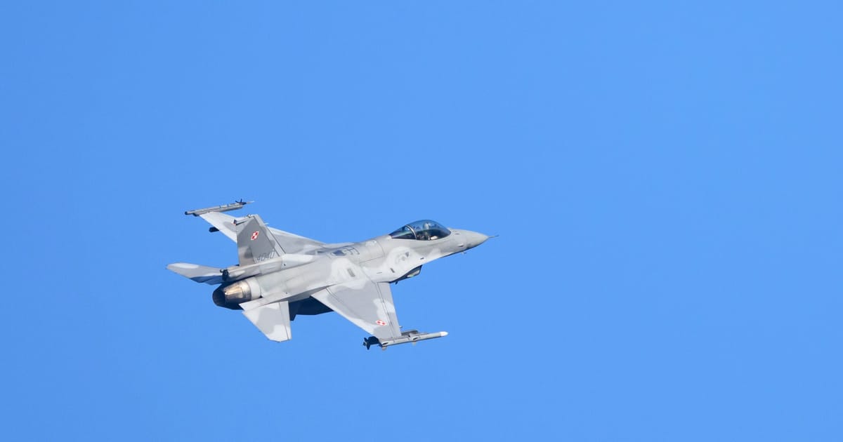 Poland shoots down Russian drones after ‘multiple’ airspace violations – POLITICO