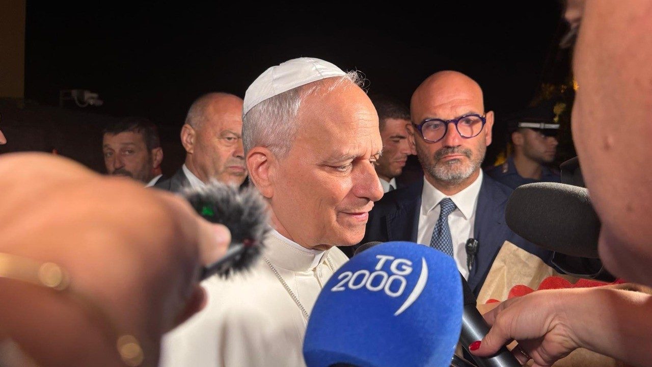 Pope: Gaza ‘requires another solution’ as people flee city