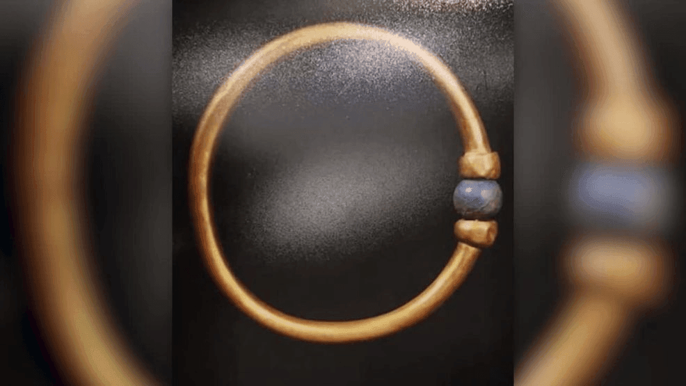 Museum employee stole ancient gold bracelet, sold it for less than $4K to be melted: cops