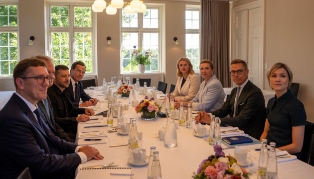 Nordic-Baltic leaders pledge to boost military support to Ukraine