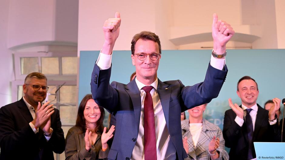 Merz’s CDU set to win in NRW, AfD makes big gains – DW – 09/15/2025
