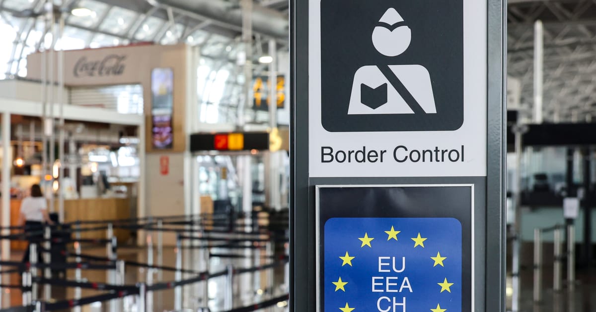 Russians set to face stricter visa rules in new EU guidance – POLITICO