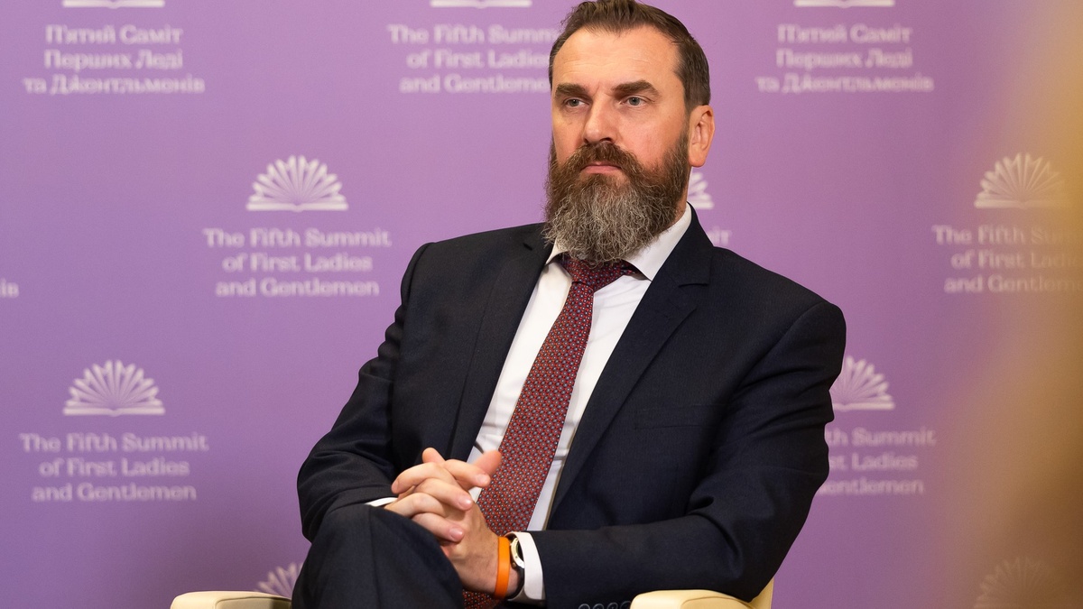 Education Ministry still finalizing 2026 teacher pay raise plans – Lisovyi