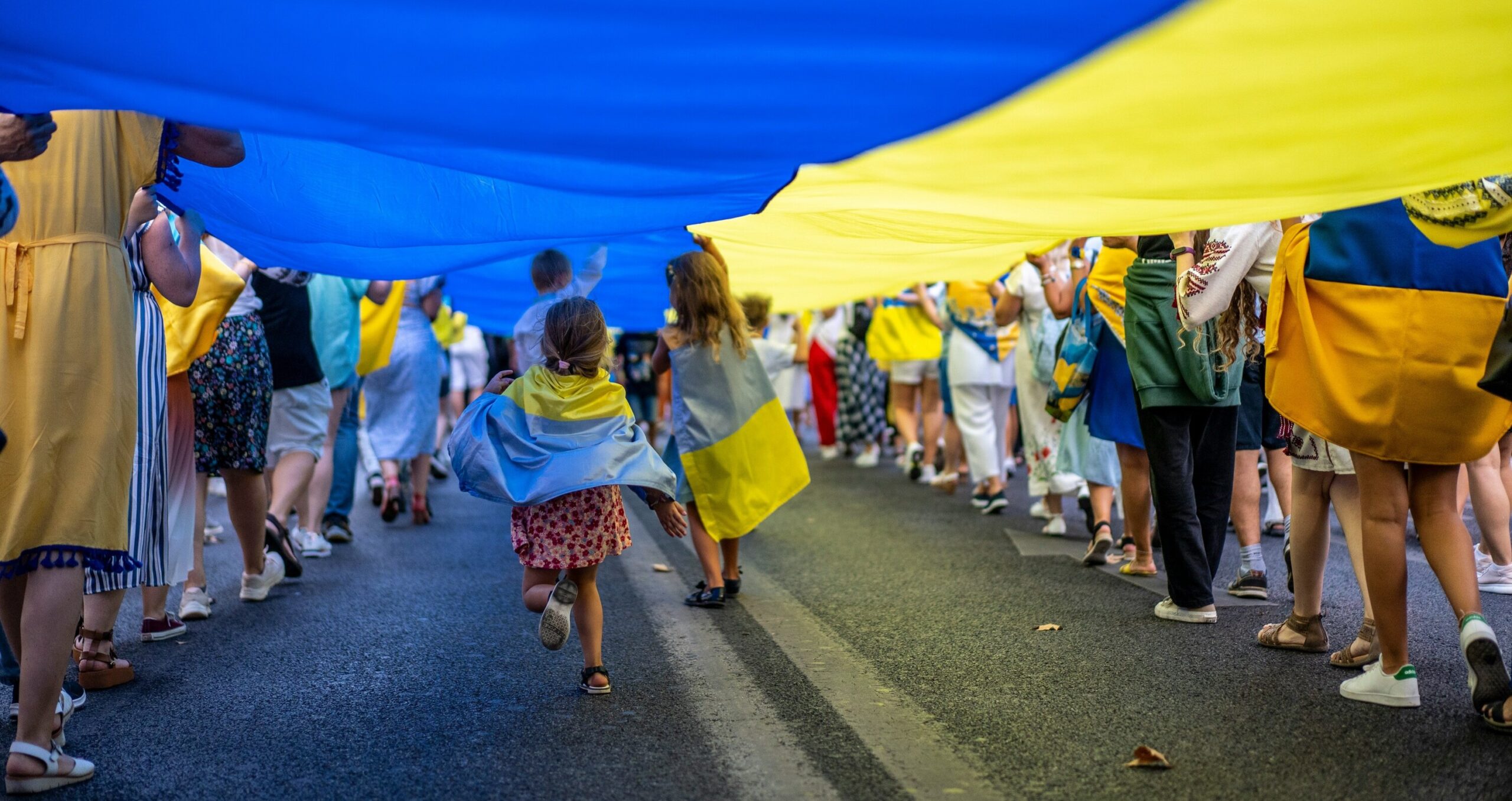 Poland passes law extending Ukrainian refugee support but restricting access to benefits