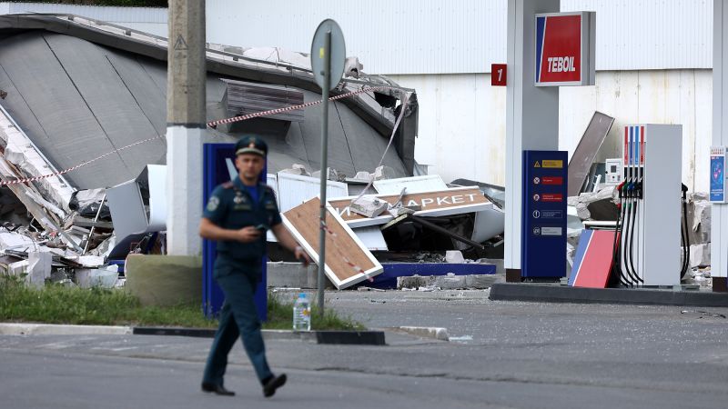 Kremlin bans fuel exports until the end of the year as Russia’s supply is disrupted by Ukrainian drones