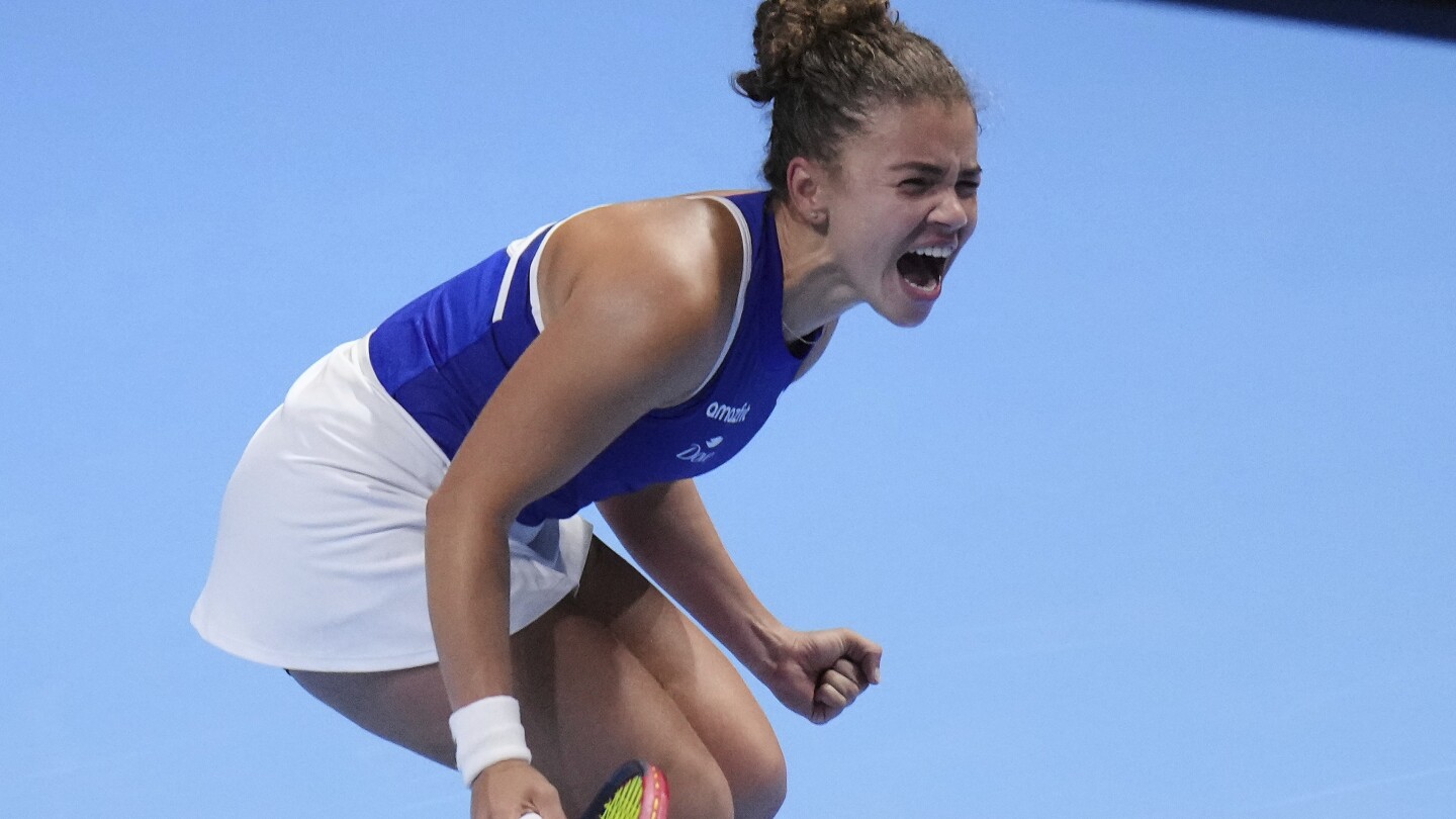 Defending champion Italy reaches Billie Jean King Cup final