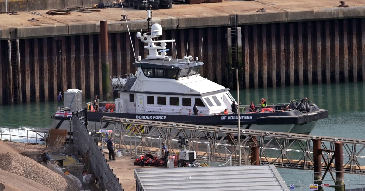 Man sent to France under ‘one in, one out’ scheme returns to UK on small boat – POLITICO