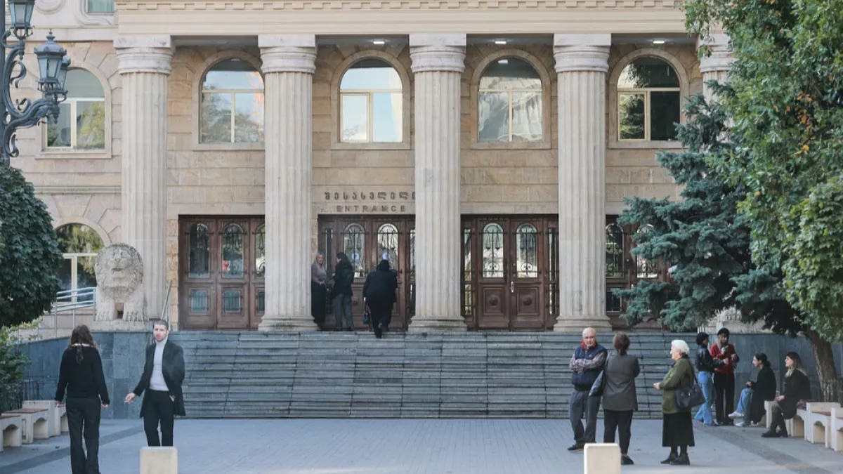 Pregnant British teen may get two years in Georgia prison in drug smuggling plea deal