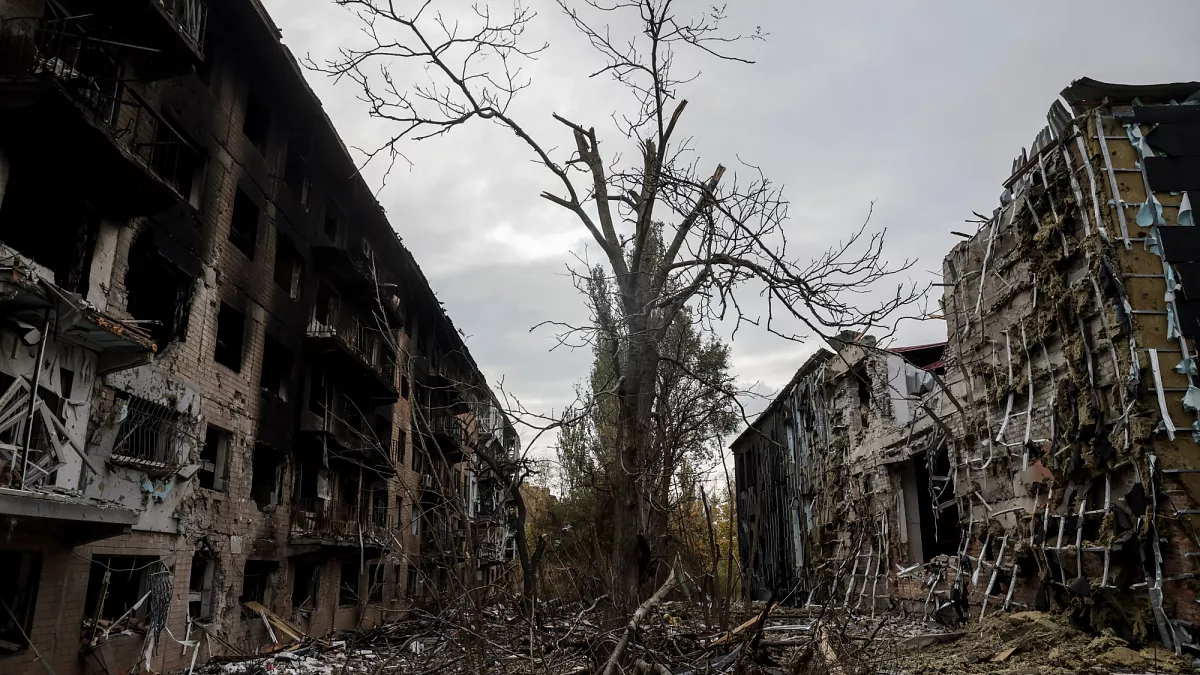 Video. Russian strikes kill six in massive overnight attack on Ukraine