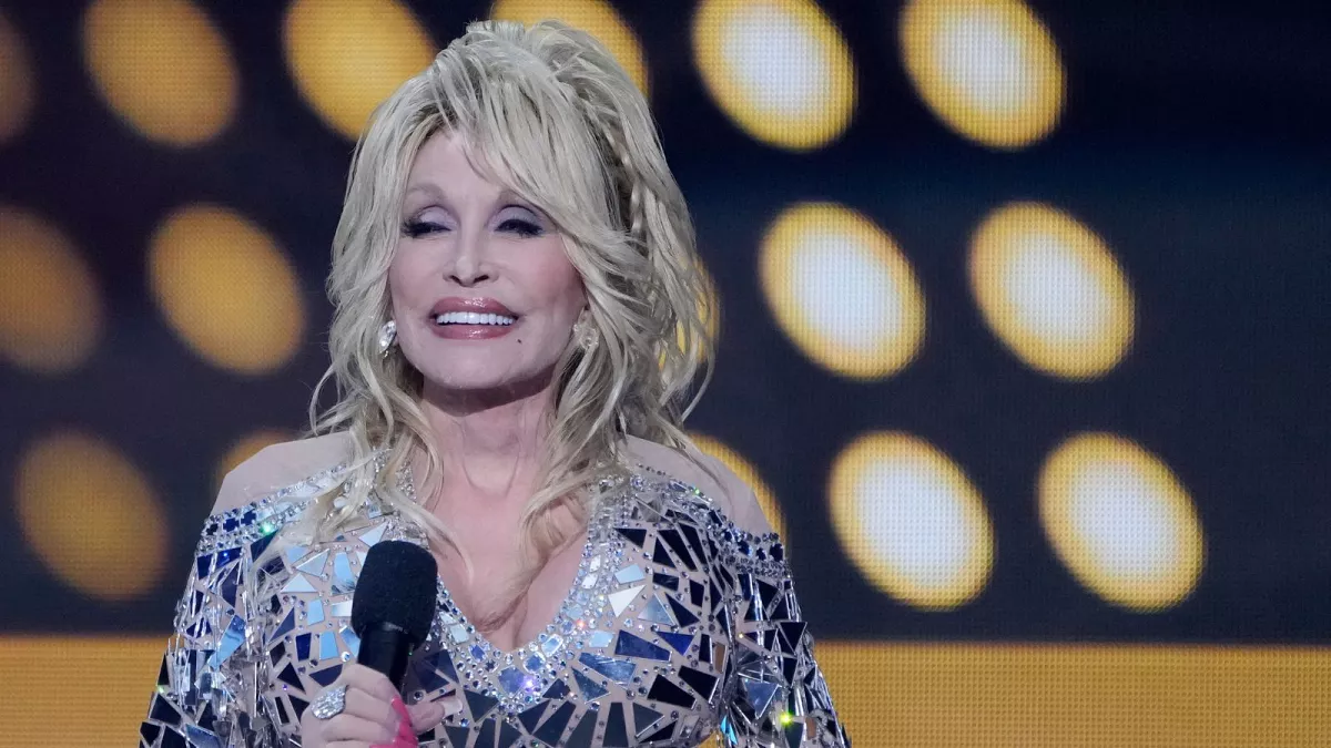 Dolly Parton addresses ill health rumours and reassures fans: ‘I ain’t dead yet!’
