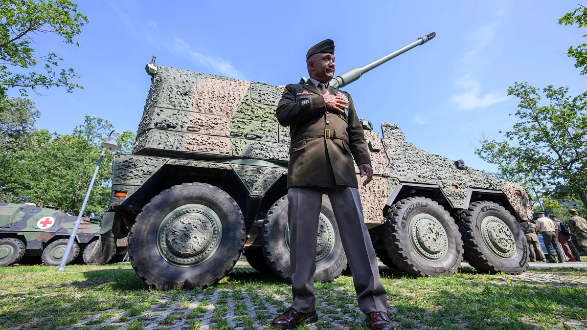 Germany secures wages of 12,000 local US Army employees amid budget crisis in Washington