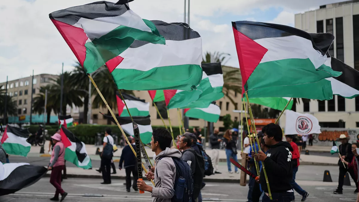 Video. Hundreds march in Mexico City calling for an end to Gaza war