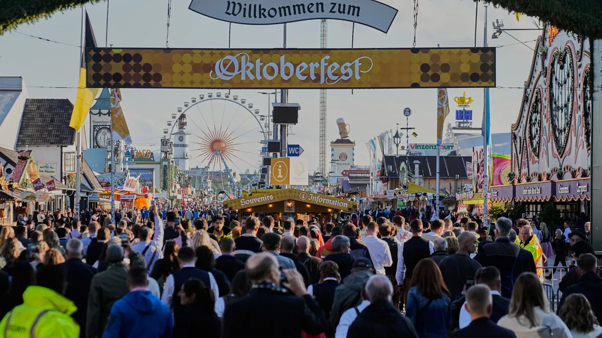 German economic sentiment edges higher but recovery remains fragile