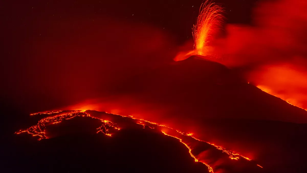 Earthquake data could hold the key to predicting Mount Etna’s next eruption, study finds