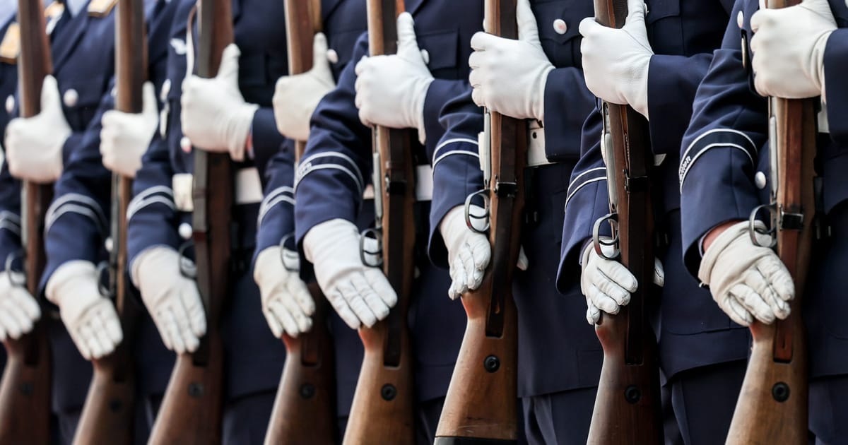 German conscription plan stalls after defense minister’s objections – POLITICO