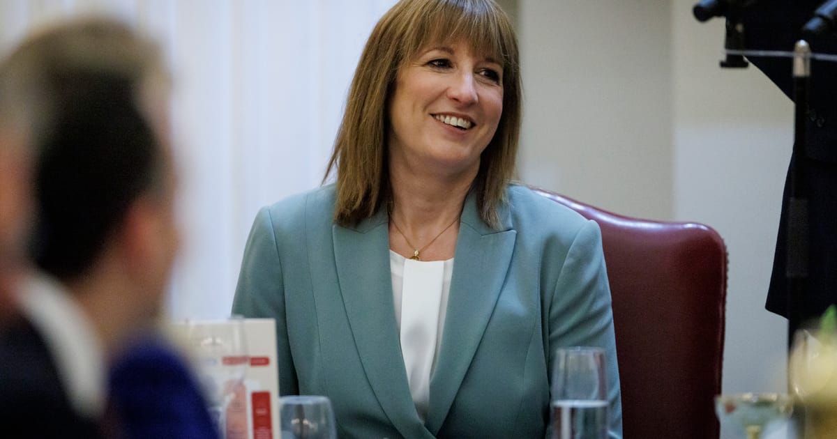 Relief for Reeves as UK inflation plateaus at 3.8 percent in September – POLITICO