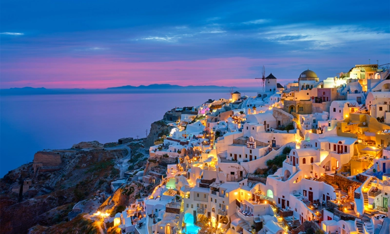 European Hotel Industry Sees Mixed Performance in August 2025