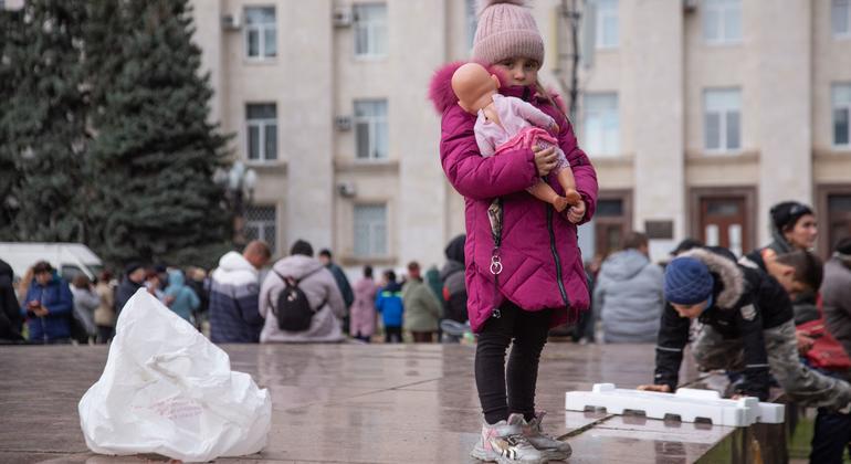 World News in Brief: Deadly attacks in Ukraine, Zaporizhzhya nuclear plant update, first humanitarian flight for Syrians in Libya