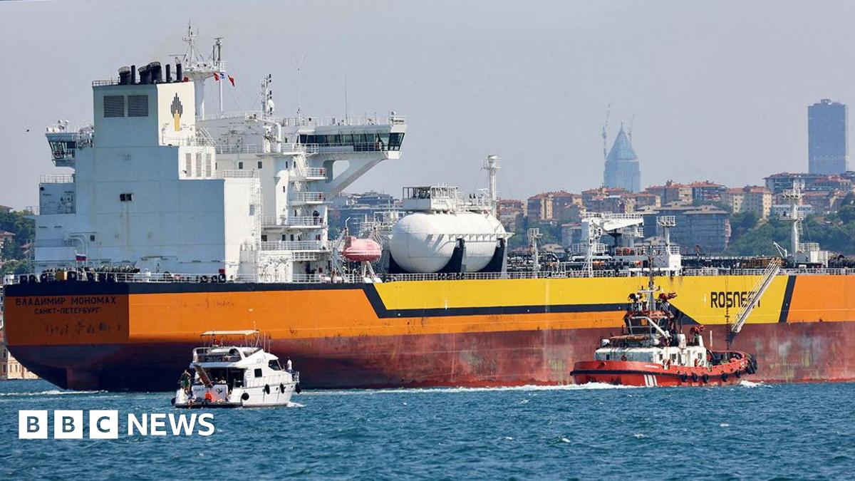 UK sanctions Russia’s oil giants over Ukraine war