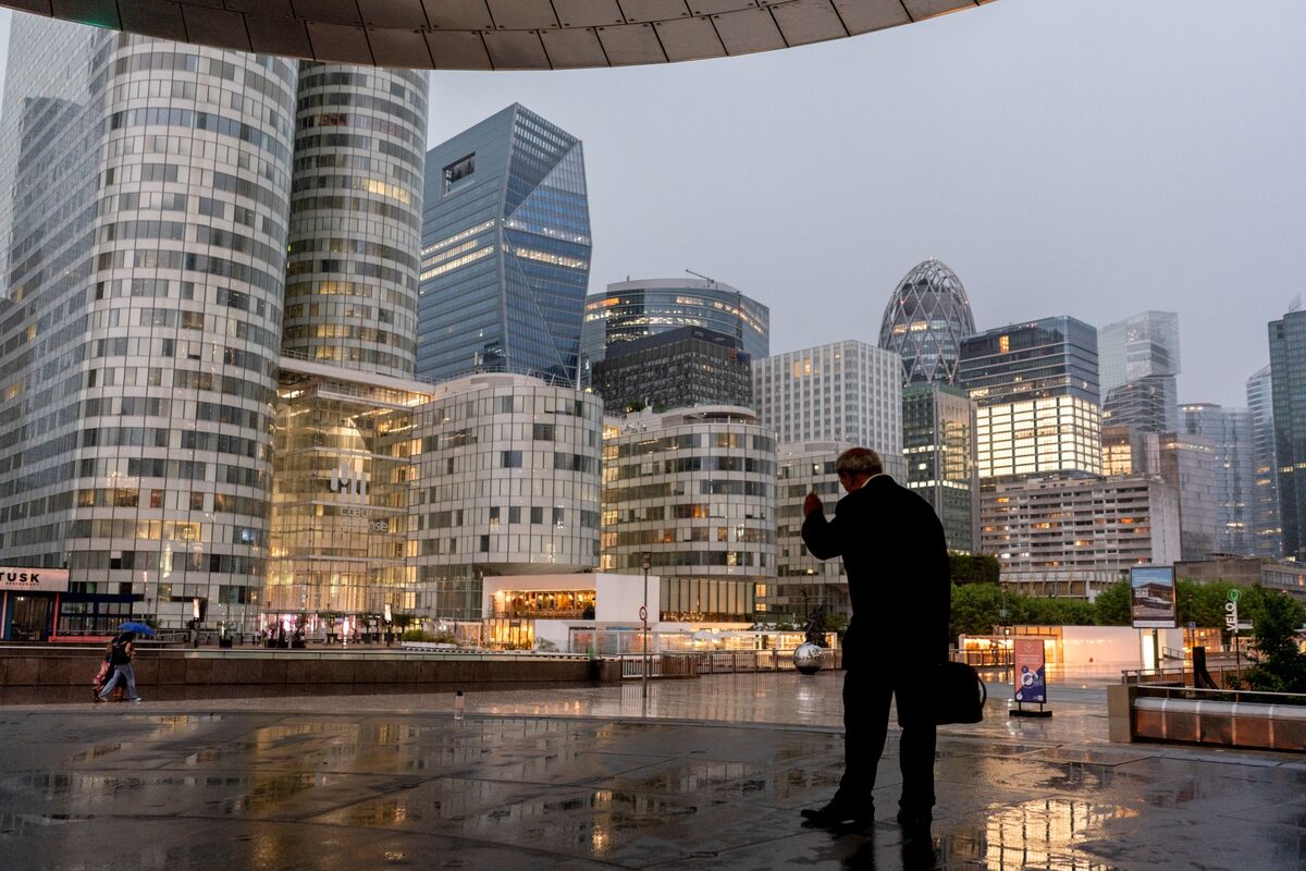 France Pushes Europe to Delay Bank Trading Capital Rules Again