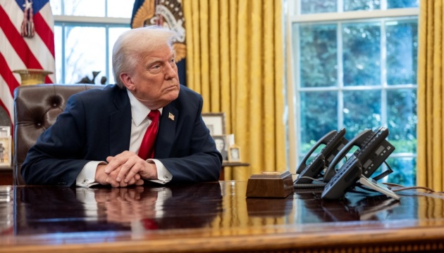 Trump imposes 25% tariffs on imported trucks