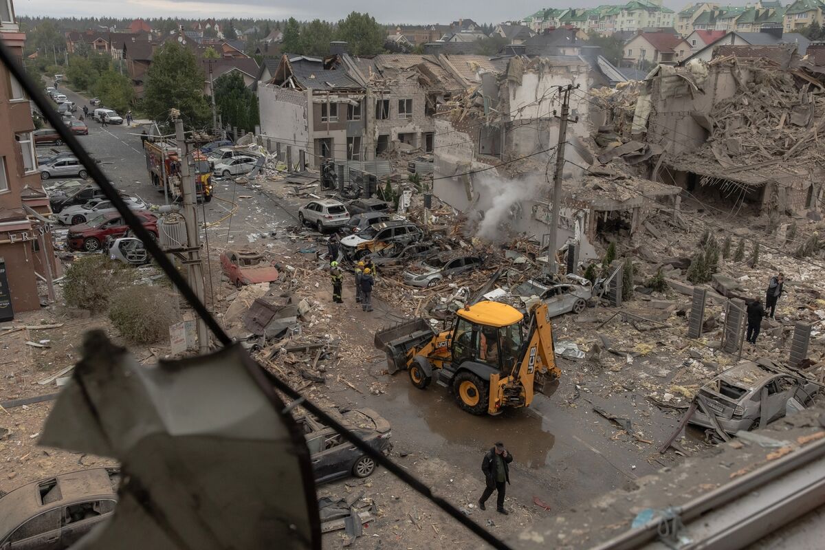 Frozen Russian Assets and Their Role in Funding Ukraine