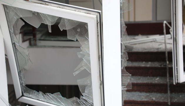 Russian troops shell Kherson’s Korabelnyi district with artillery, eight people injured