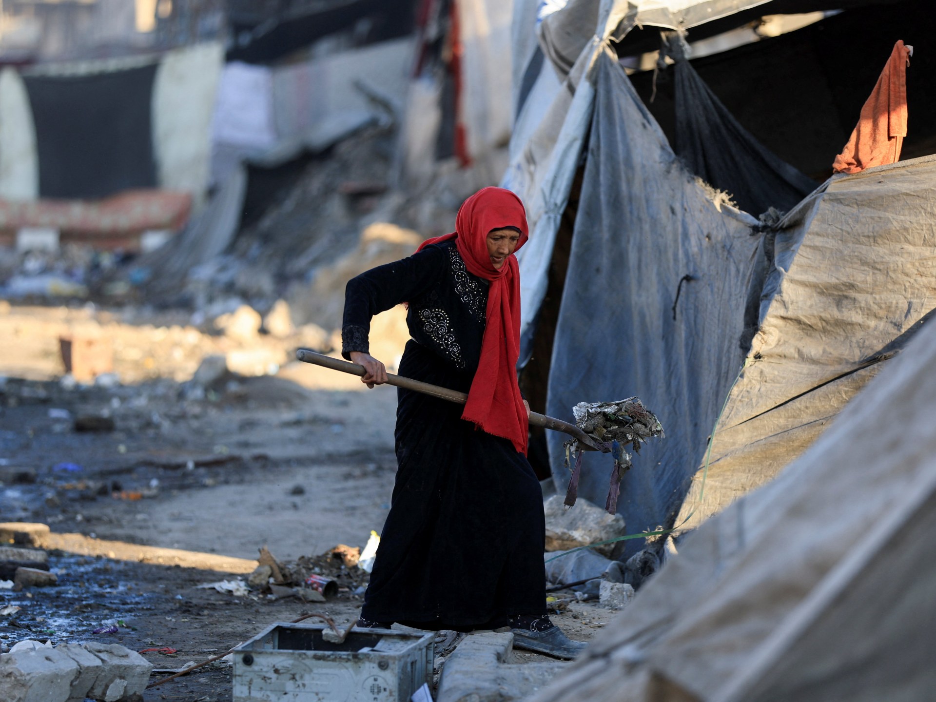 Gaza ceasefire tested as Israeli forces kill five Palestinians | Israel-Palestine conflict News