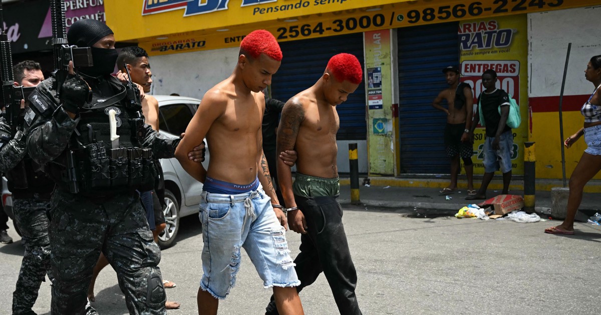 Huge raid on Rio gang leaves at least 64 people dead and 81 under arrest in Brazil