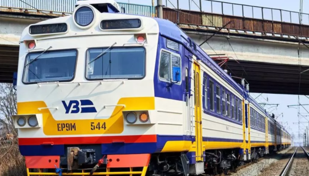 Ukrzaliznytsia receives reports of mining threats on three trains