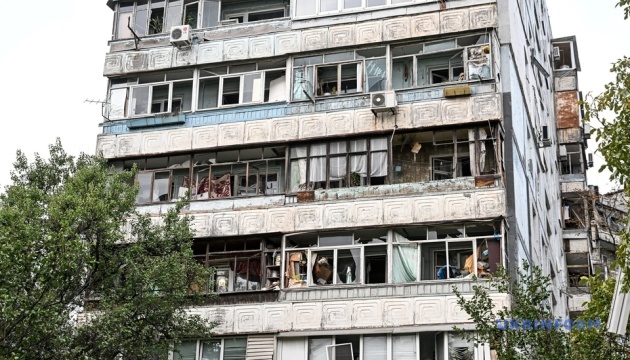 In Zaporizhzhia, Russian army damages 18 high-rise buildings and 24 private houses at night