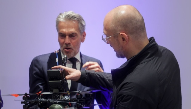 DM Shmyhal, Dutch PM Schoof visit Ukrainian drone production facility