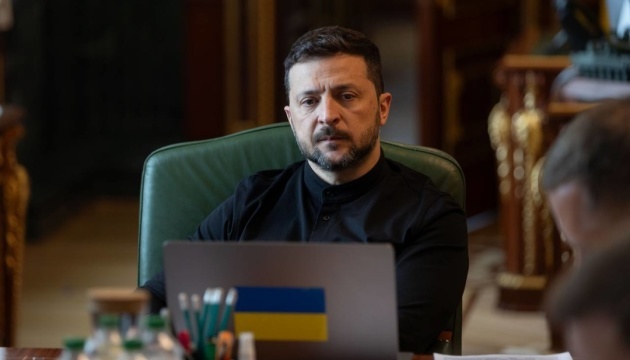 If Putin wants to seize eastern Ukraine, he has to bury million of his soldiers