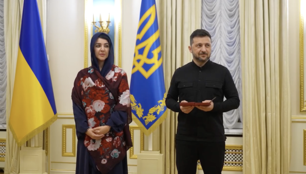 Zelensky awards UAE minister of state for international cooperation with Order of Princess Olga
