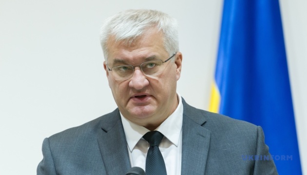 Russia continues to intensify its information war