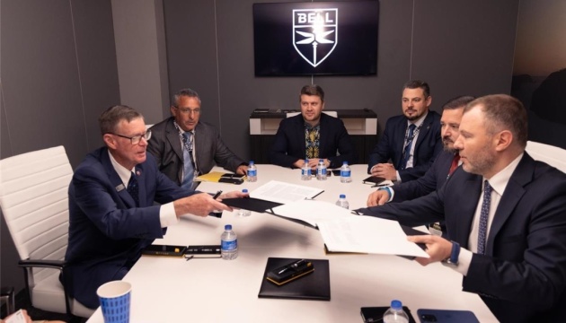 Ukraine and Bell Helicopter sign MoU on aviation technology development