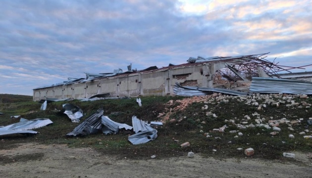 Russians strike Skovorodynivka in Kharkiv region with KAB missiles, damaging enterprises and houses