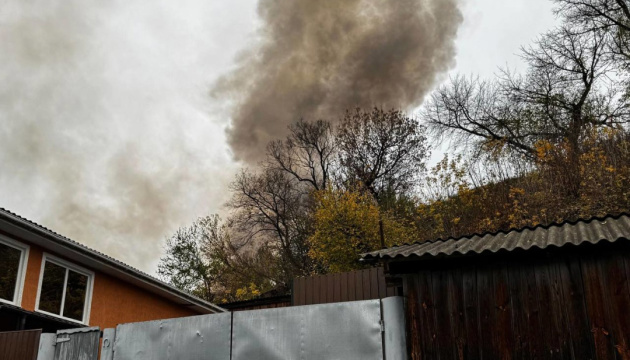 Russians strike Novhorod-Siverskyi with drones, four killed, seven injured