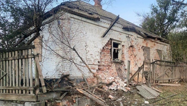 Elderly woman injured as Russians attack Nikopol district