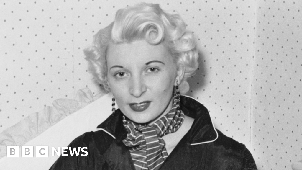 Ruth Ellis’s grandchildren seek pardon for last woman hanged