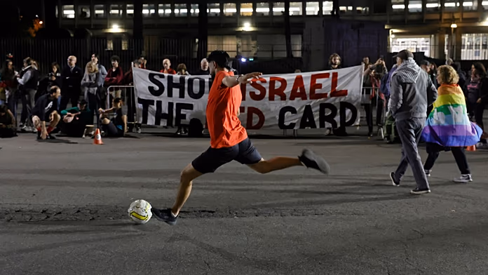 Pro-Palestinian protesters clash with police before Italy-Israel World Cup qualifier