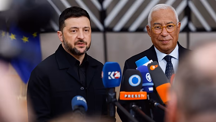 Ukraine will not cede any of its territory, Zelenskyy tells Euronews