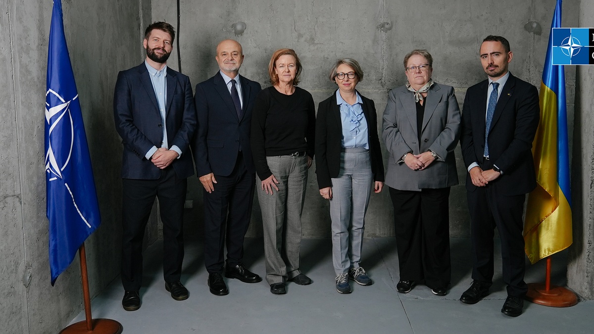 NATO officials visit Ukraine to discuss defense industry support