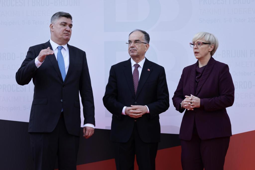 Western Balkan leaders reaffirm commitment to EU future