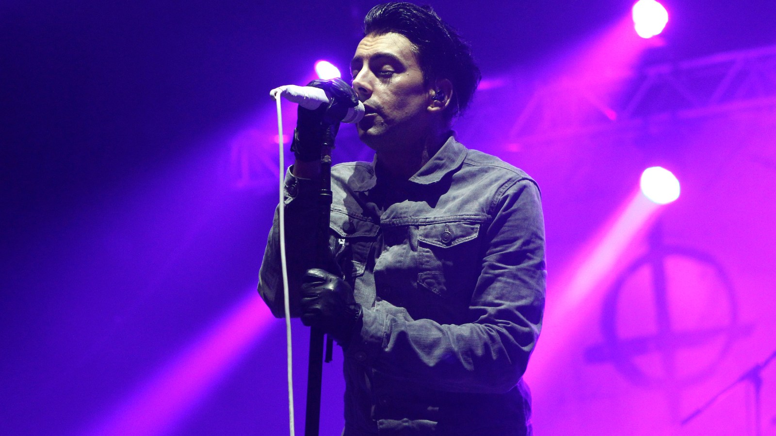 Two Men Arrested in Stabbing Death of Lostprophets Singer Ian Watkins
