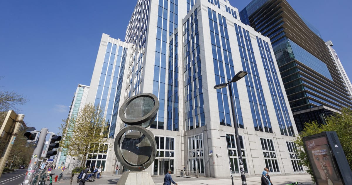 EU closes in on deal to use Russian frozen assets to fund Ukraine – POLITICO