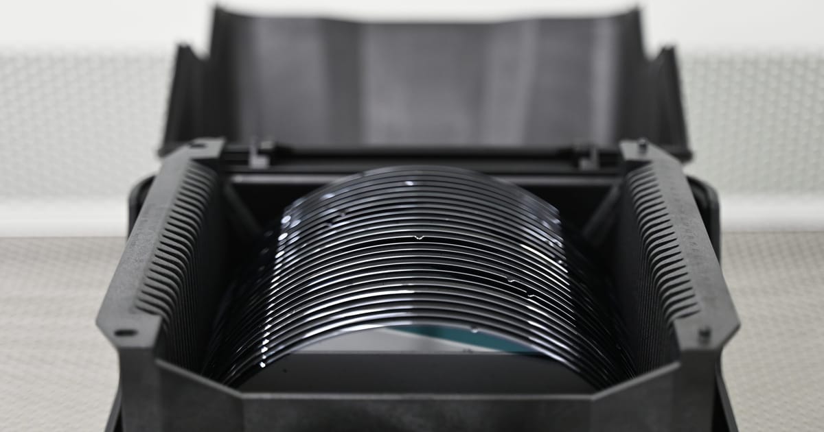 Dutch government seizes control of Chinese-owned chipmaker Nexperia – POLITICO