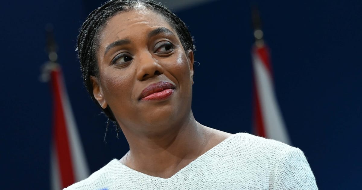 Britain’s leaders got their megaphones out. No one is listening. – POLITICO