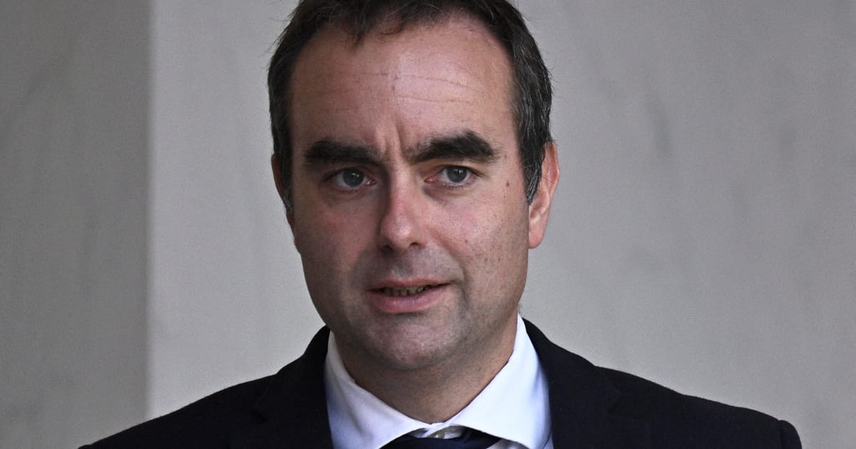 France downgraded by S&P as budget uncertainty ‘remains elevated’ – POLITICO